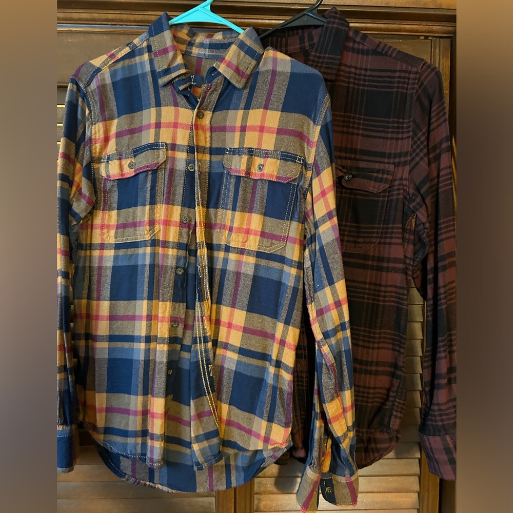 Lot of 2 button ups